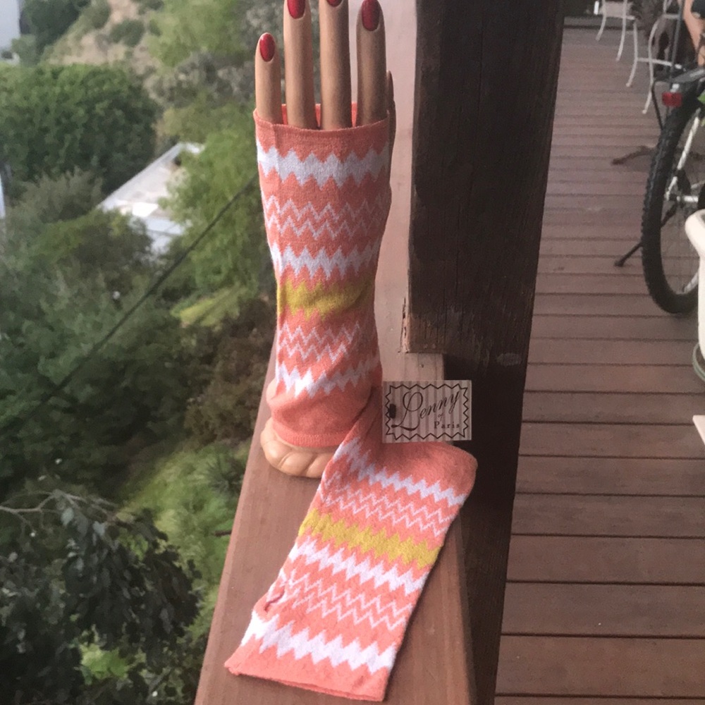 Lenny of Paris Fingerless gloves